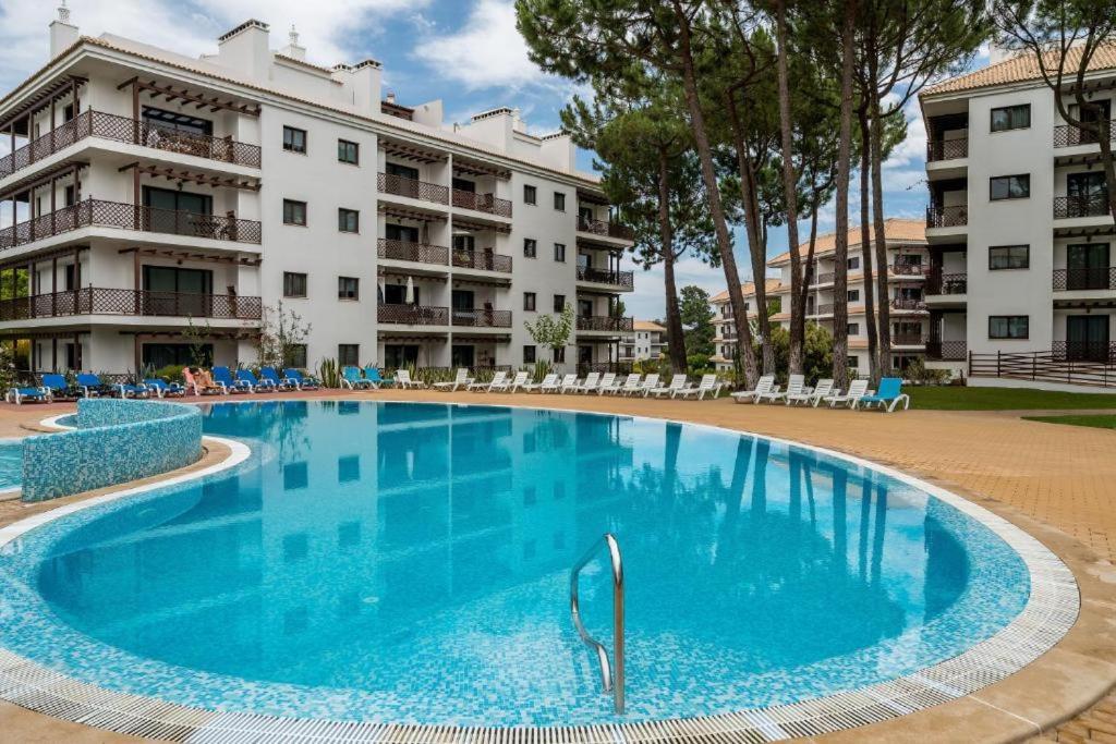 Pine Sun Park Т1 Apartment Falesia Beach オーリョス・デ・アーグァ エクステリア 写真